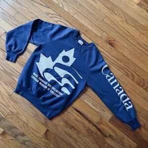 Vintage 90s Canadian Museum of Civilization Graphic Sweatshirt